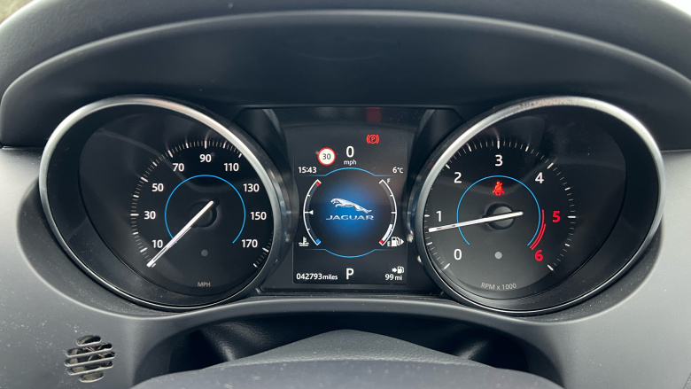 Jaguar F-Pace 2.0d [240] R-Sport 5dr Auto AWD Diesel Estate